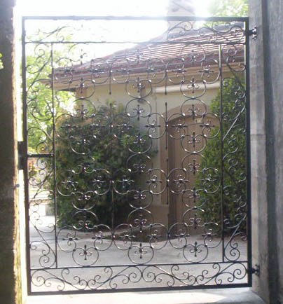 Barrière diverse, grille