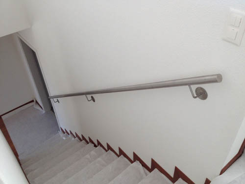 Main courante en tube rond inox brossé
